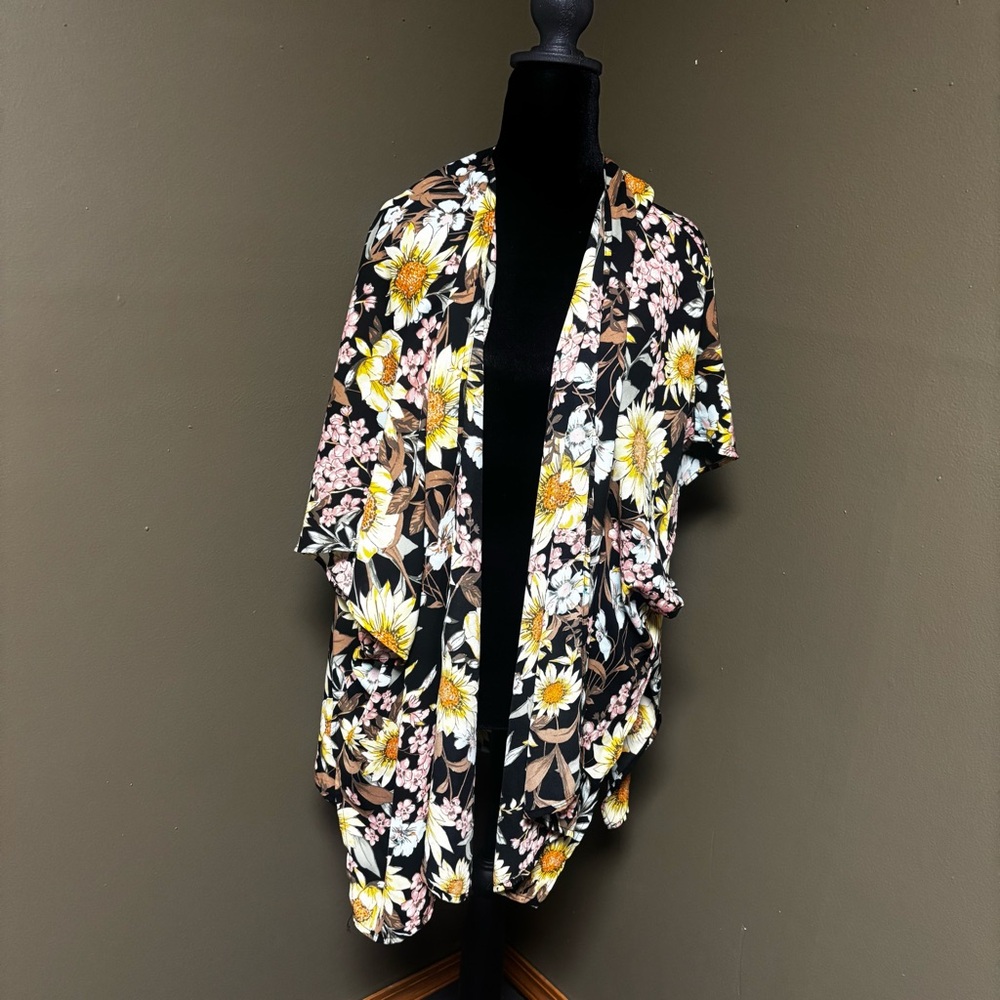 Maurice’s Floral Sunflower Printed Thin Open Front Kimono Cardigan - One size